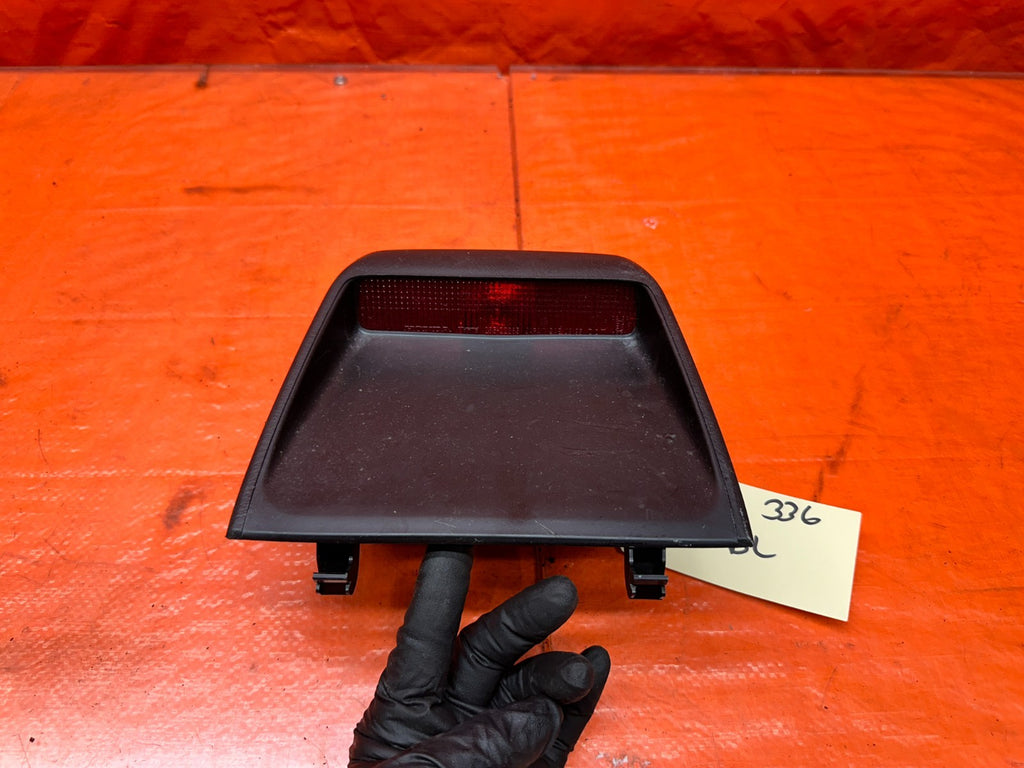 97 01 HONDA PRELUDE 2.2L REAR THIRD 3RD HIGH MOUNT STOP BRAKE LIGHT LAMP #3360