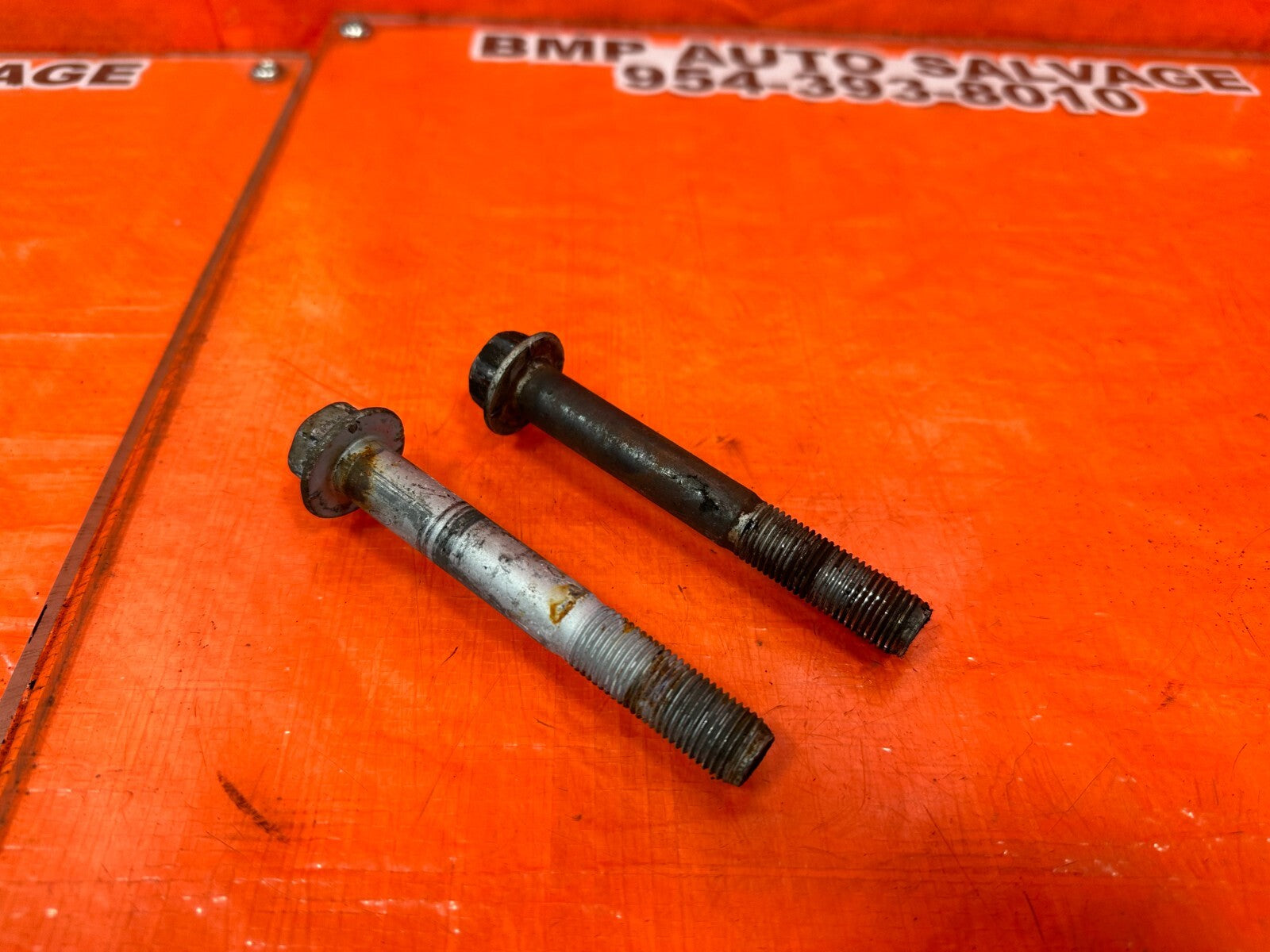 95 97 TOYOTA TACOMA   2RZ FE 2.4L RONT LOWER CONTROL ARM BOLTS HARDWARE OEM 2490
