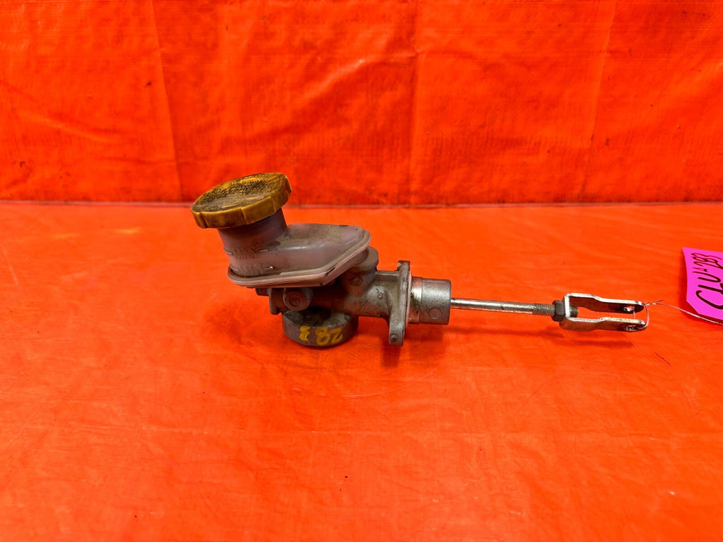 08 14 SUBARU IMPREZA WRX & STI   CLUTCH MASTER CYLINDER W/ TANK   OEM #2838
