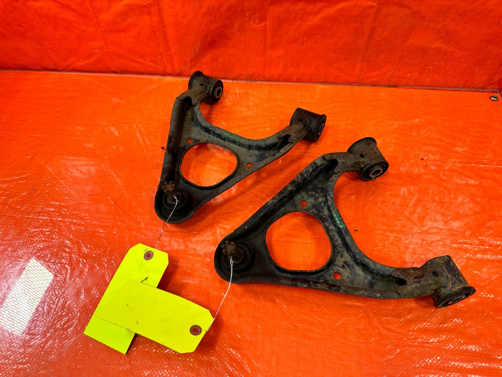 90 97 MAZDA MX 5 MIATA   FRONT UPPER CONTROL ARMS LEFT & RIGHT OEM FACTORY #2676