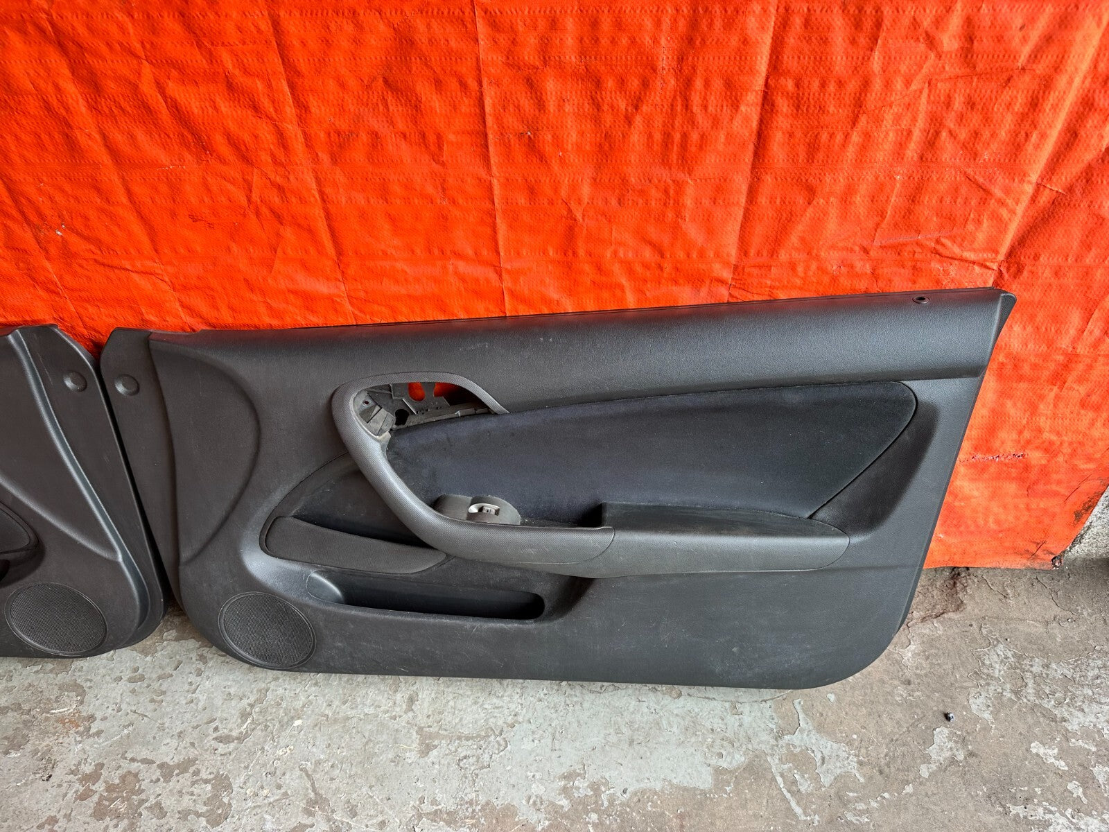 02 06 ACURA RSX   LEFT AND RIGHT BLACK DOOR PANELS W/ SUEDE INSERT   OEM FACTORY6
