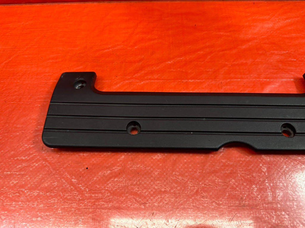 02 05 HONDA CIVIC SI EP3 HATCHBACK   IGNITION COIL PACK COVER TRIM PLASTIC #1877