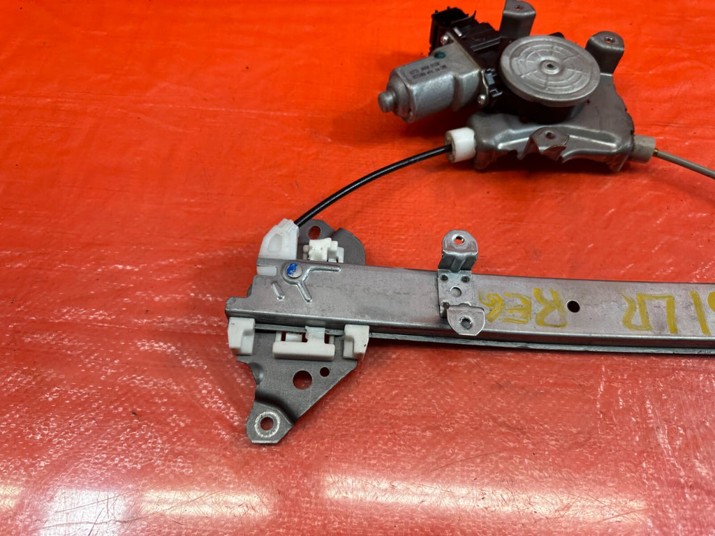 14 20 INFINITI Q50   DRIVER LEFT REAR   WINDOW REGULATOR W/ MOTOR   OEM #1314