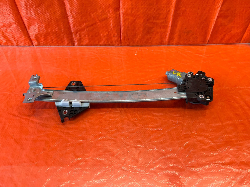 06 11 HONDA CIVIC SEDAN 4 DOOR DRIVER LEFT REAR WINDOW REGULATOR OEM #2037