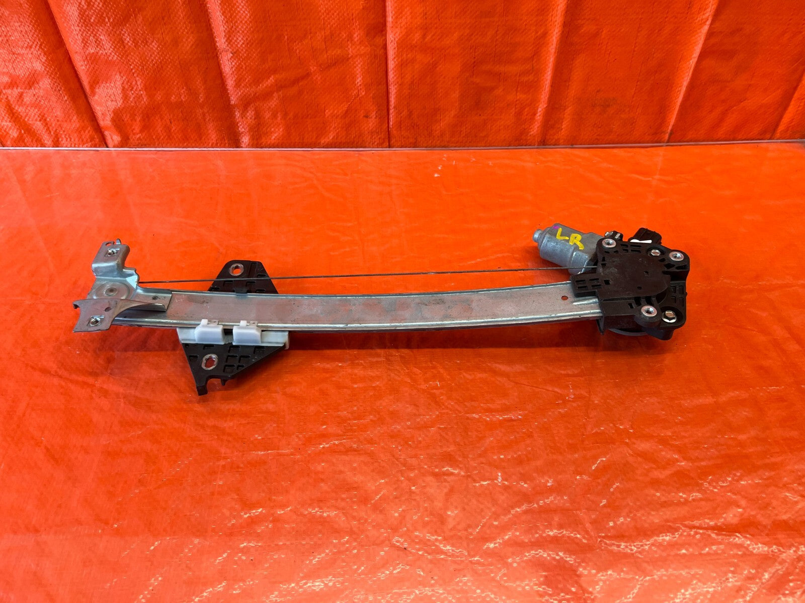 06 11 HONDA CIVIC SEDAN 4 DOOR DRIVER LEFT REAR WINDOW REGULATOR OEM #2037