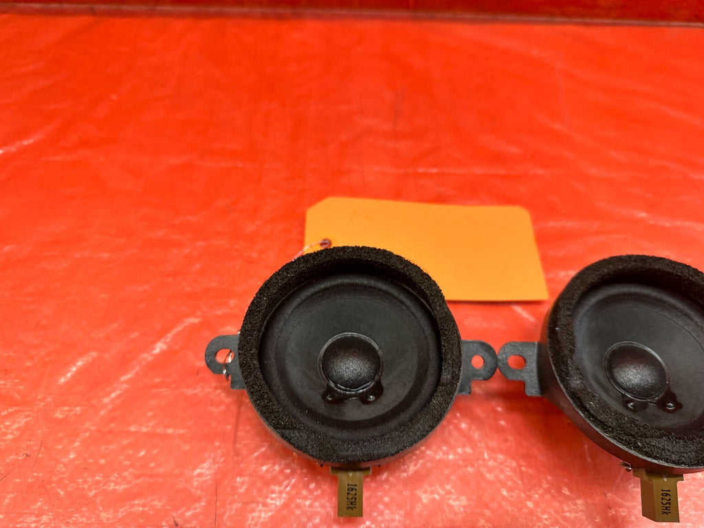 14 20 INFINITI Q50 LEFT AND RIGHT FRONT INTSIDE THE DOOR PANEL SPEAKERS OEM #22210