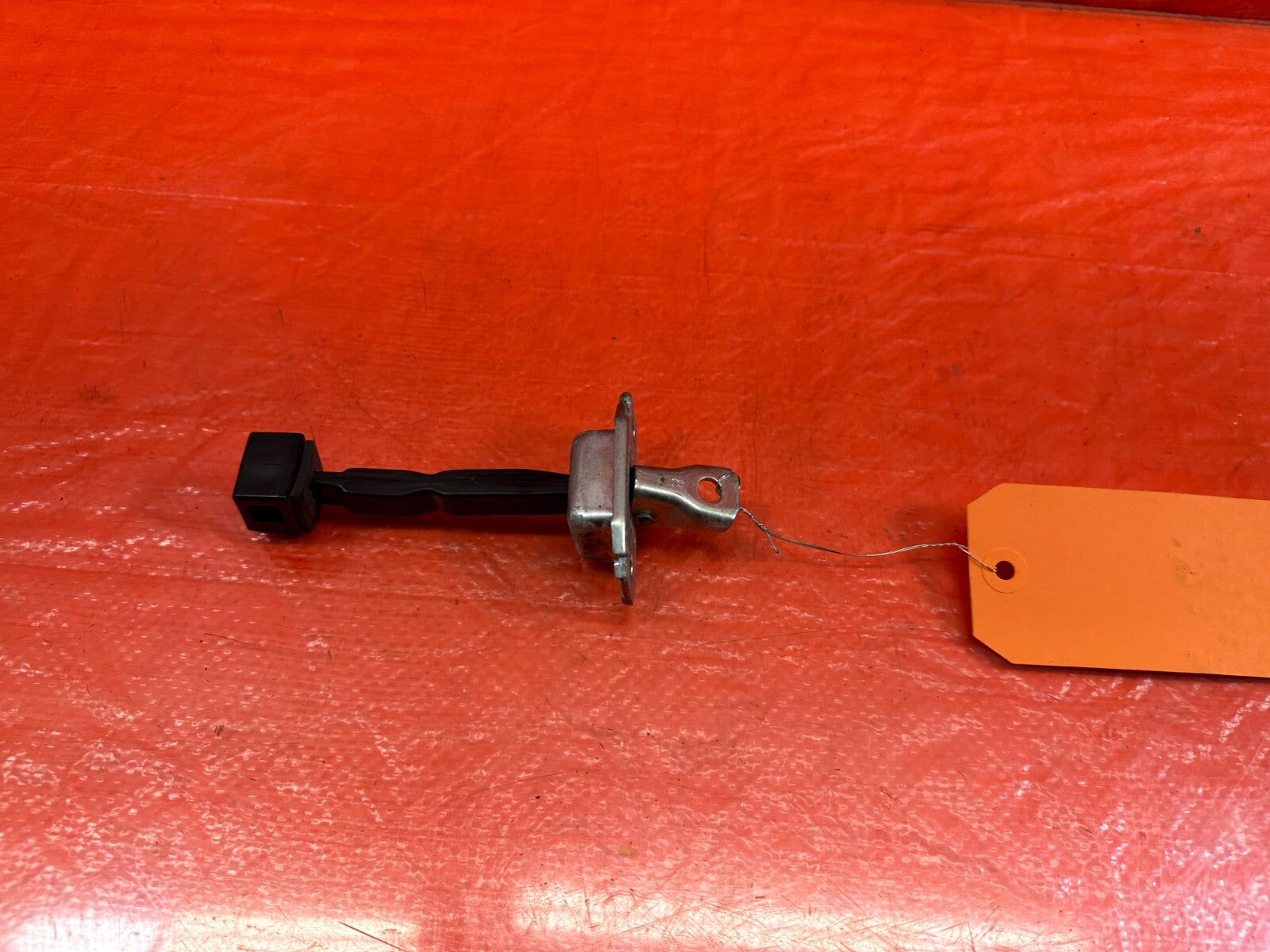 08 15 LANCER EVOLUTION X EVO 10   LEFT FRONT DOOR CHECKER HINGE ARM STOPPER 2146