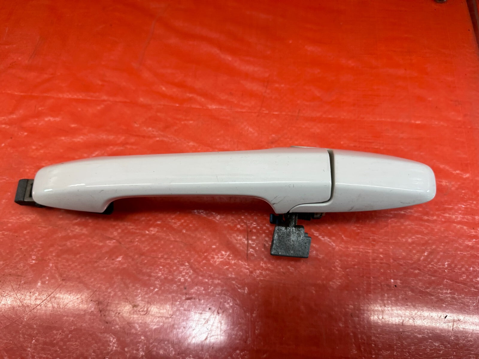 06 11 HONDA CIVIC SEDAN PASSENGER RIGHT REAR EXTERIOR DOOR HANDLE WHITE  #2202