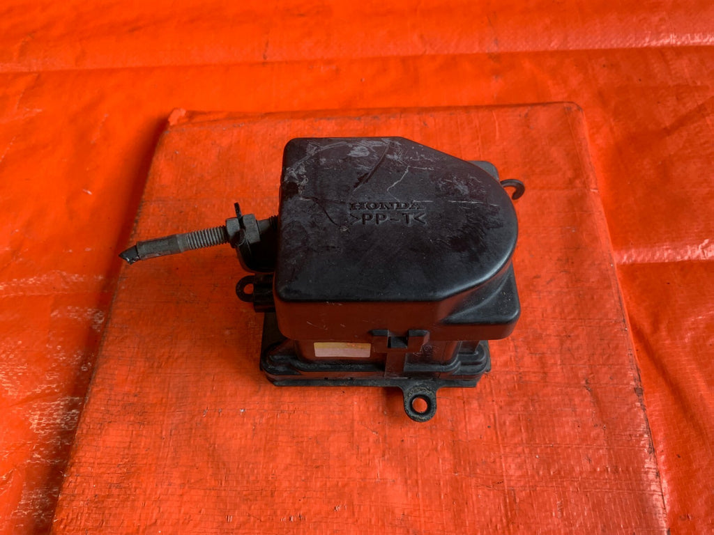 OEM 2000 00 HONDA S2000 CRUISE CONTROL MODULE0