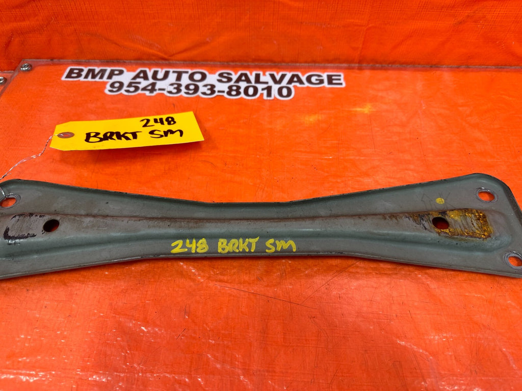 08 15 INFINITI G37 & Q60    2D COUPE UNDER THE CHASSIS DRIVESHAFT BRACE OEM 2485