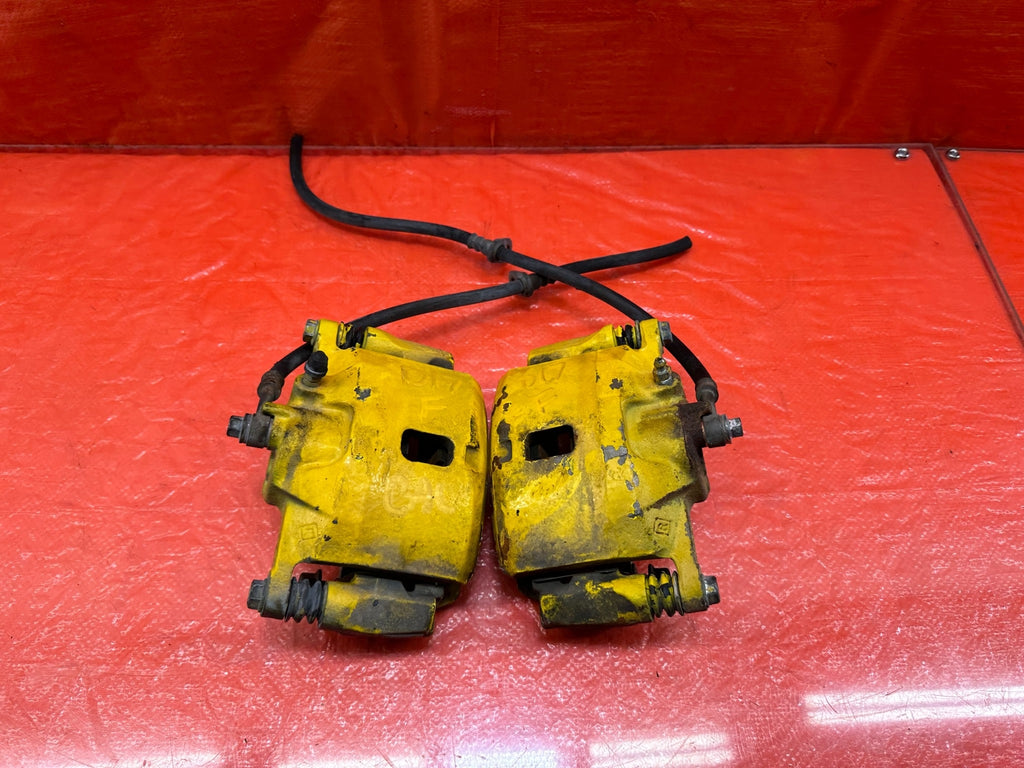01 05 HONDA CIVIC EX MODEL LEFT AND RIGHT FRONT BRAKE CALIPERS OEM FACTORY #D170