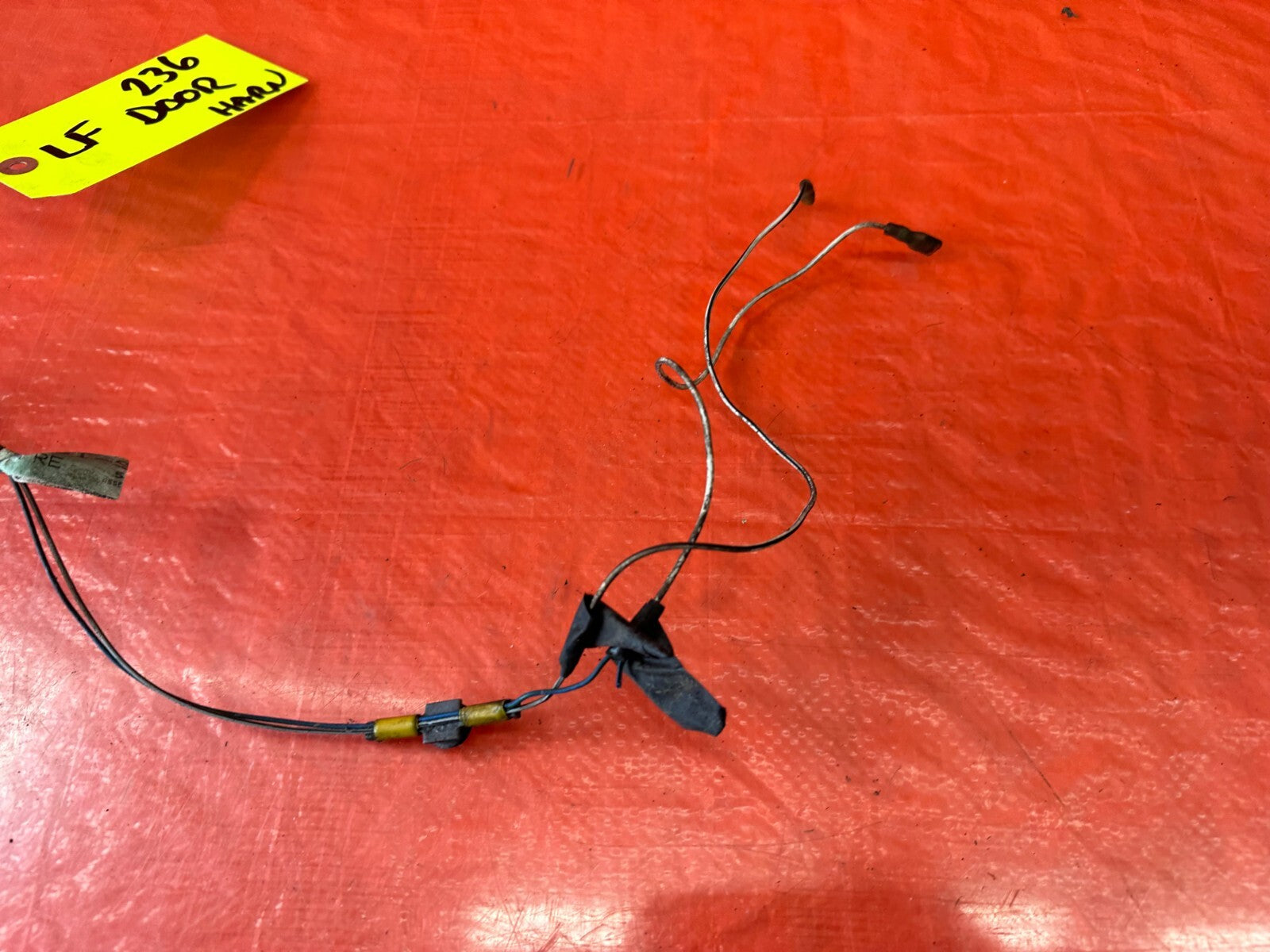 92 95 HONDA CIVIC DX   COUPE HATCH   DRIVER LEFT DOOR WIRING HARNESS   OEM 2362