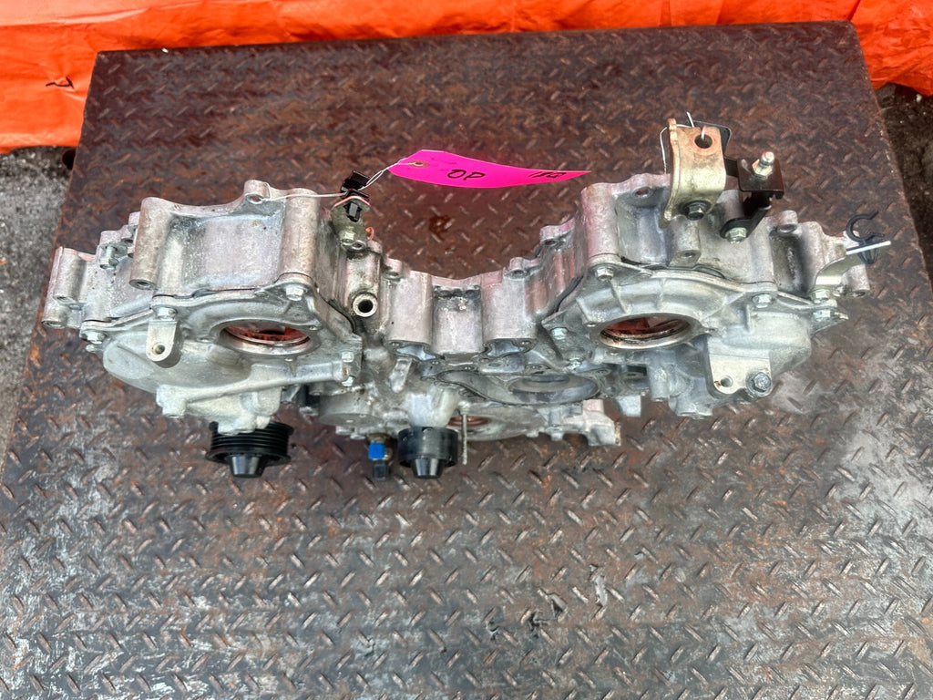16 20 INFINITI Q50 & Q60   3.0L 300HP   TIMING CHAIN COVER CASE W/ L & R COVERS10