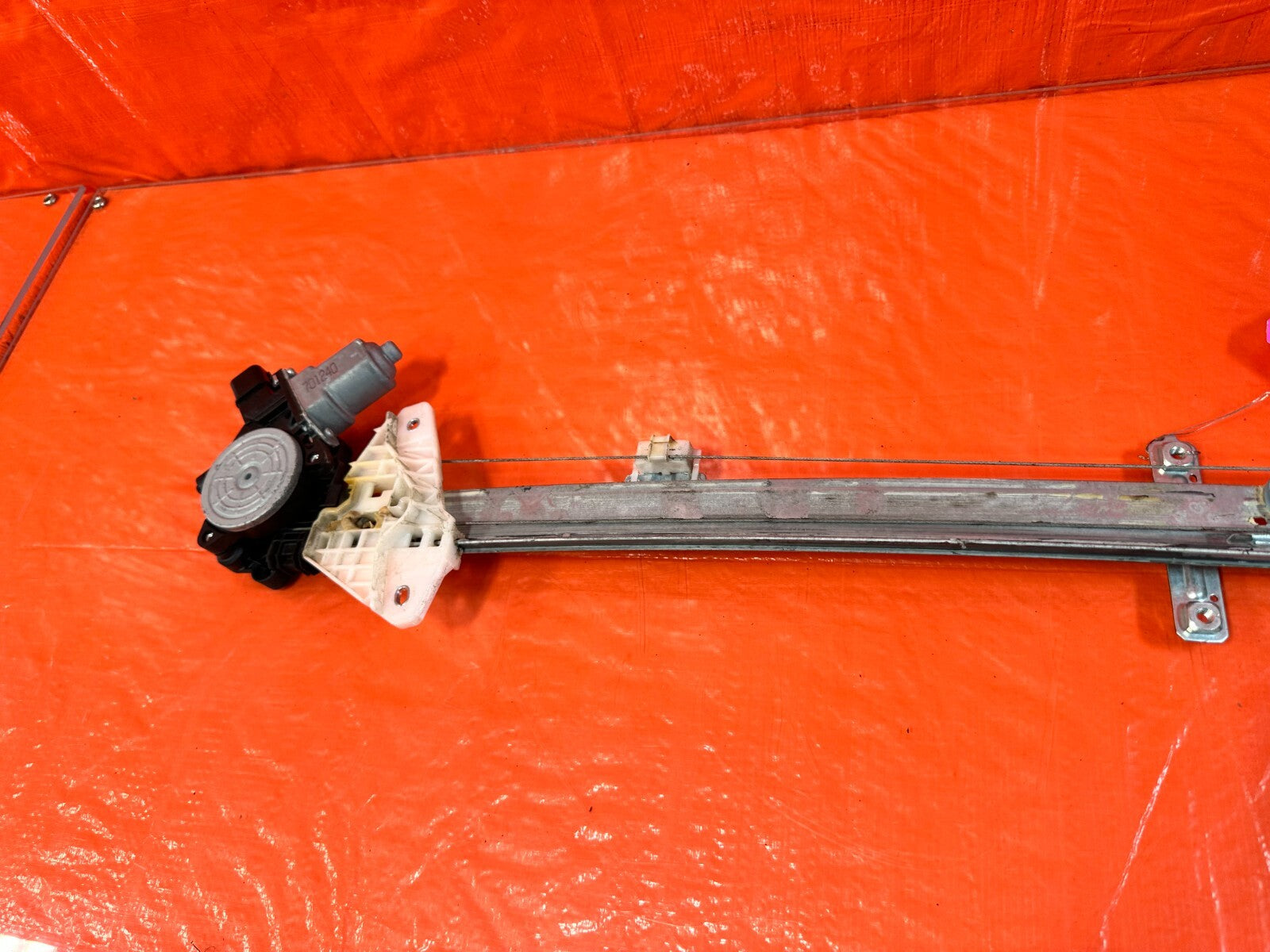 15 21 SUBARU WRX & STI DRIVER LEFT FRONT   WINDOW REGULATOR W/ MOTOR OEM #2666