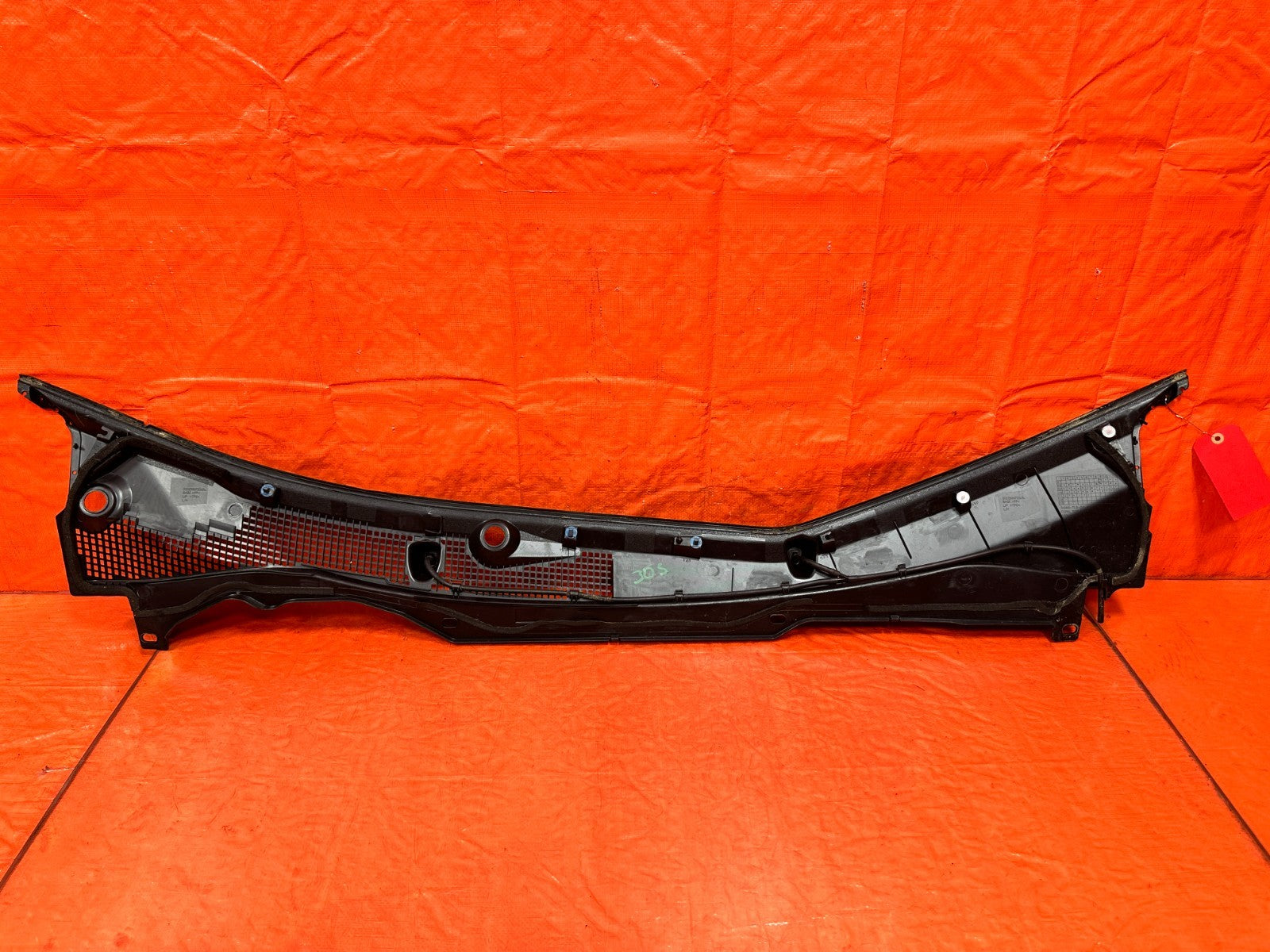 09 14 ACURA TSX   WINDSHIELD WIPER COWL TRIM PLASTIC BEZEL   OEM FACTORY #3055