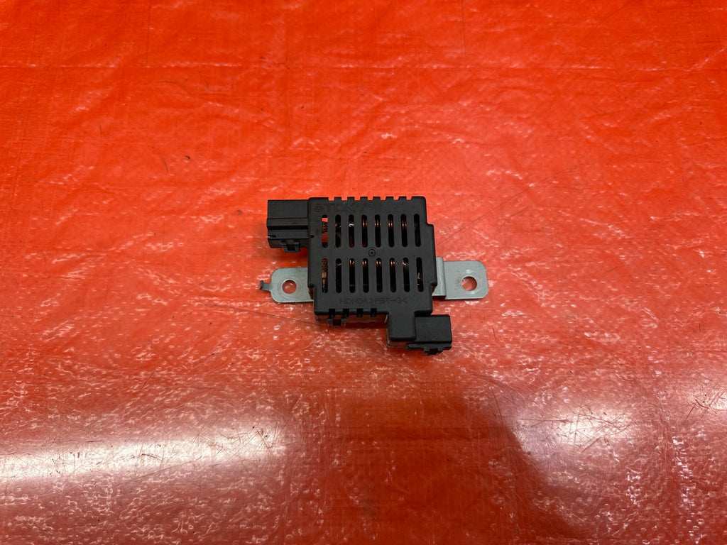 02 06 ACURA RSX   REAR TAILGATE WINDSHIELD GLASS DEFROSTER MODULE UNIT   OEM 2120