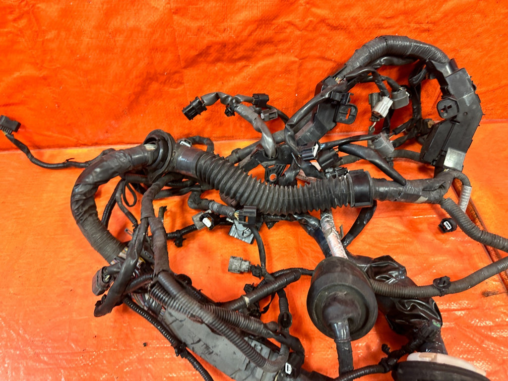 14 15 INFINITI Q60 CONVERTIBLE 3.7L VQ37 OEM MAIN ENGINE WIRE HARNESS A/T #3298