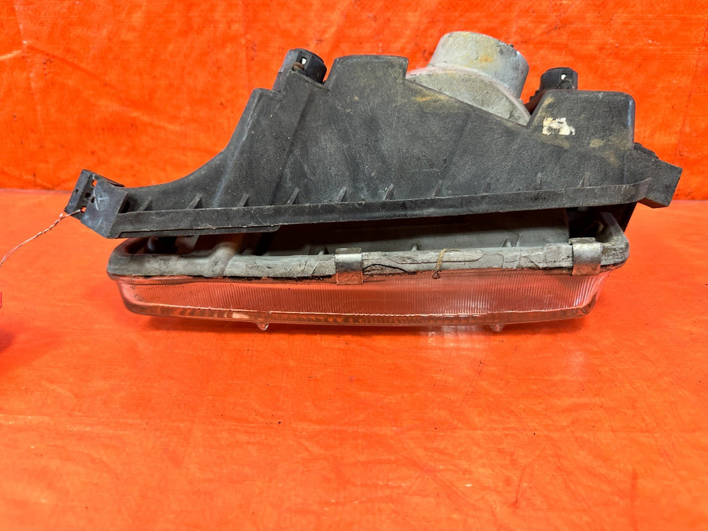 92 95 HONDA CIVIC   2D COUPE   RIGHT HEADLIGHT HEADLAMP   OEM FACTORY OE #32715