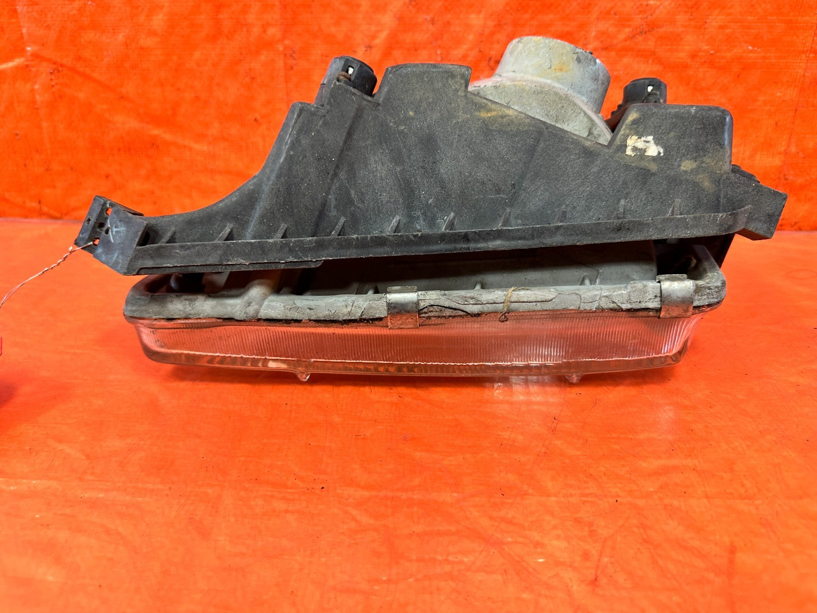 92 95 HONDA CIVIC   2D COUPE   RIGHT HEADLIGHT HEADLAMP   OEM FACTORY OE #32715