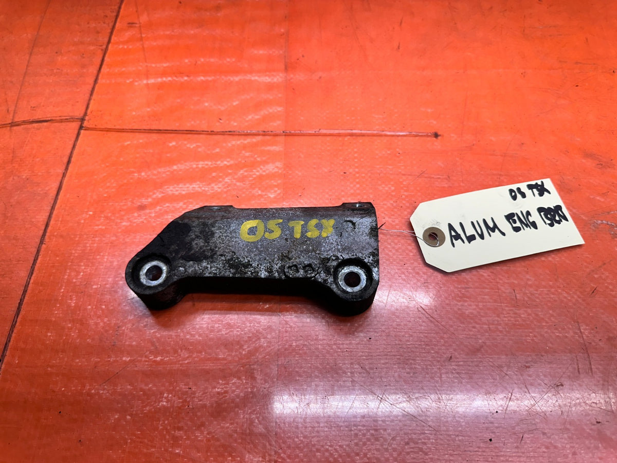 04-05 ACURA TSX 2.4L K24A2 A/C AIR CONDITIONING COMPRESSOR MOUNT BRACKET OEM #050