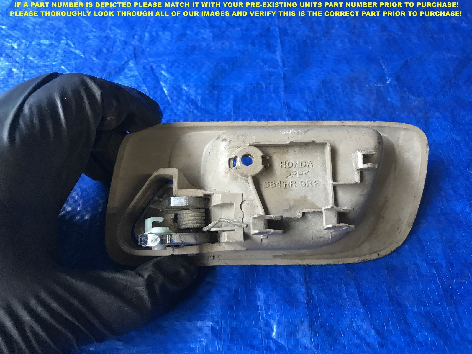 OEM 1998 1999 00 HONDA ACCORD SEDAN PASSENGER REAR RIGHT INTERIOR DOOR HANDLE  1