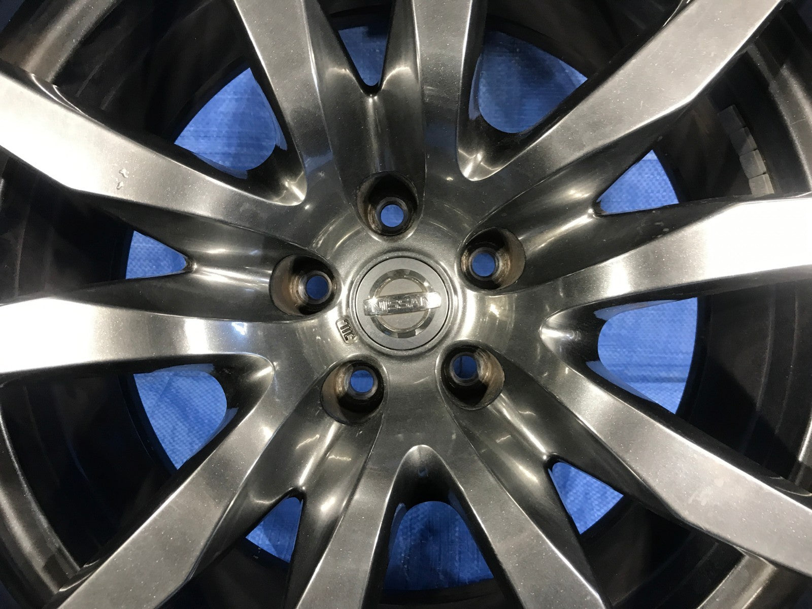 OEM 2014 14 NISSAN GT R SKYLINE REAR WHEEL RIM 20 X 10.5 +25 5X114.35