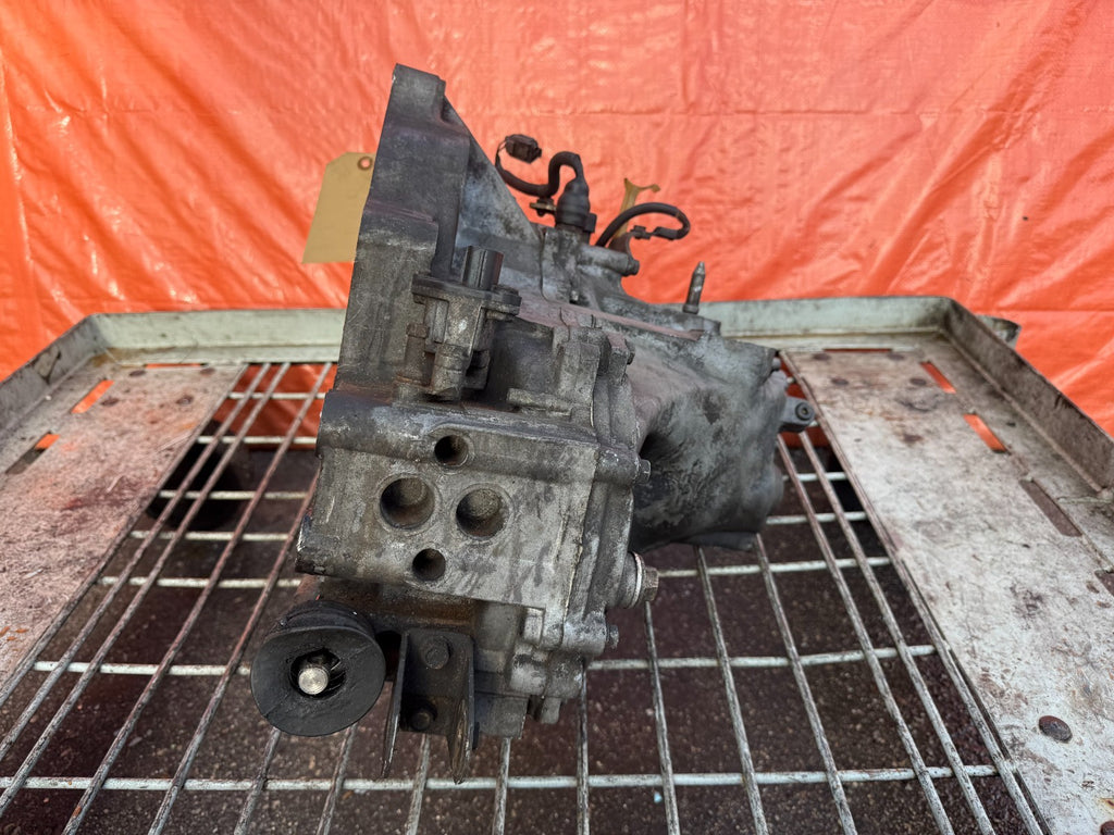 92 00 HONDA CIVIC   D16Z6 SOHC VTEC 5 SPEED MANUAL TRANSMISSION GEAR BOX   OEM5