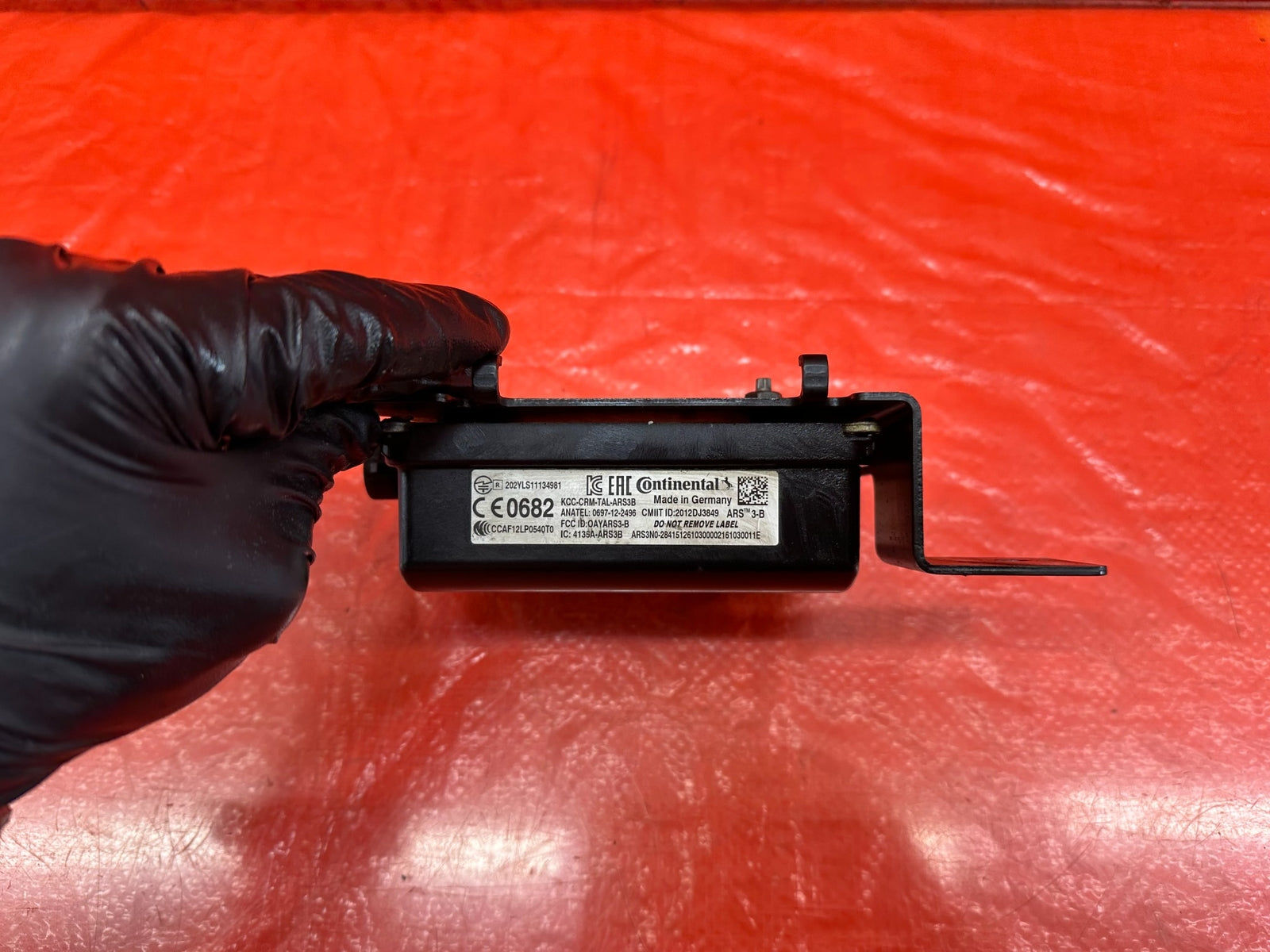 14 18 INFINITI Q50   ADAPTIVE CRUSE DISTANCE RADAR SENSOR 4135A ARS3B   OEM #2158