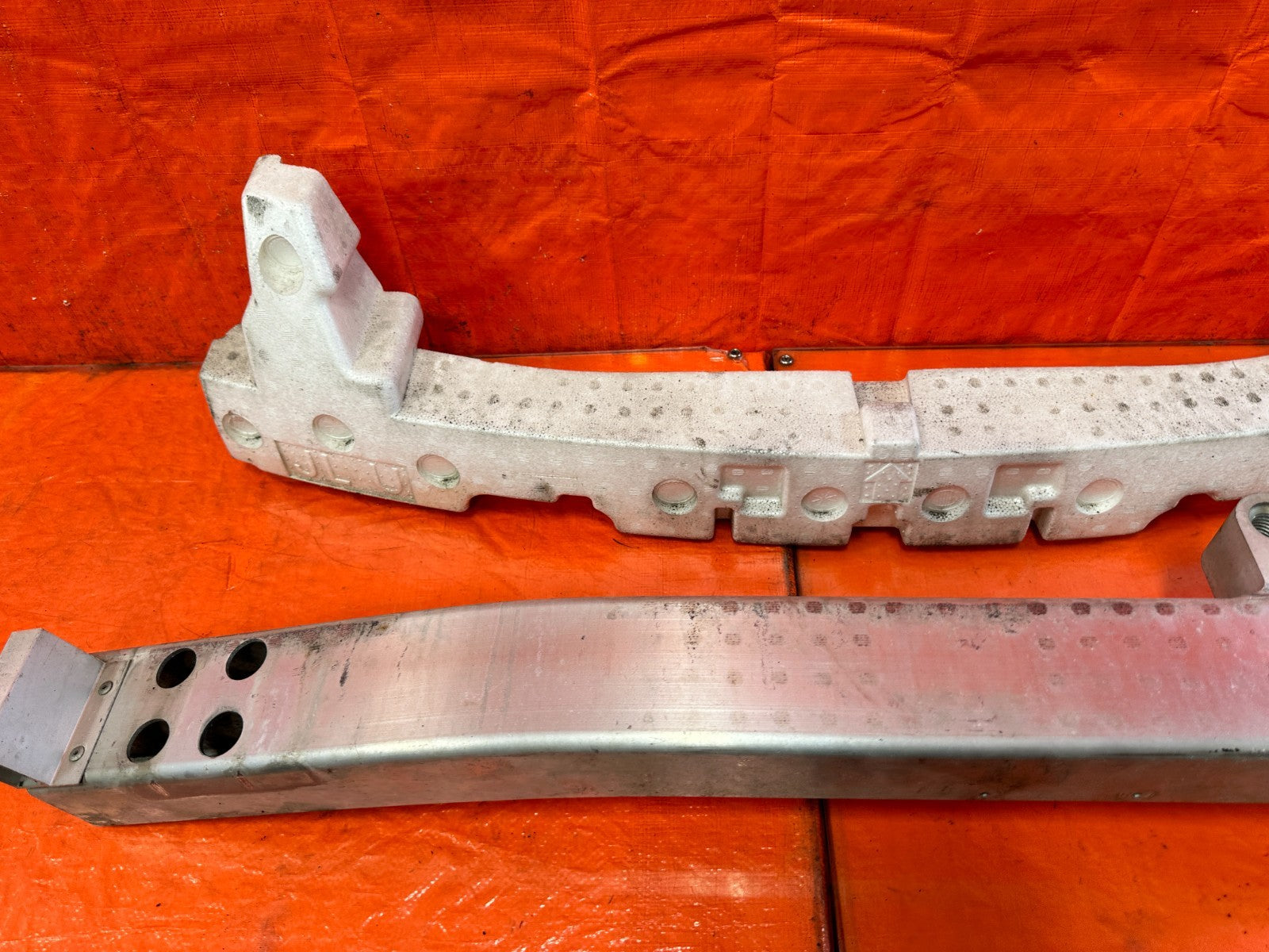08 15 INFINITI G37 COUPE   FRONT CRASH BEAM REINFORCEMENT IMPACT RE BAR OEM  3117