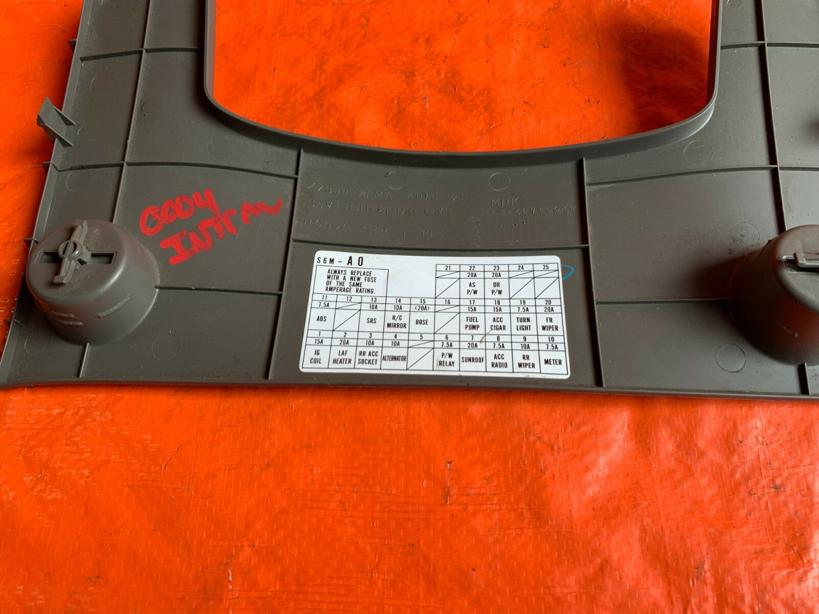 OEM 2004 04 ACURA RSX TYPE S   UNDER COLUMN INTERIOR FUSE PANEL DIAGRAM TRIM 5