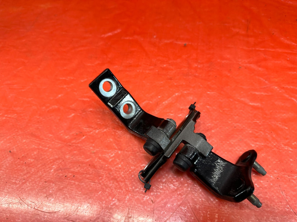 14 20 INFINITI Q50   DOOR HINGE SET PASSENGER RIGHT REAR UPPER & LOWER OEM #2155