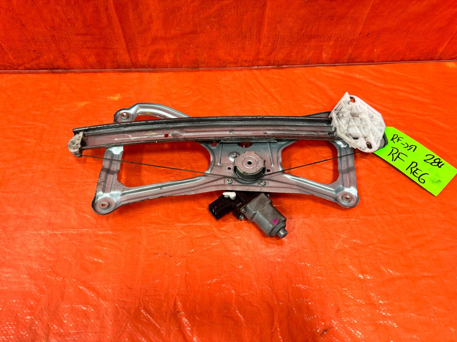 06 11 HONDA CIVIC SEDAN 4 DOOR PASSENGER RIGHT FRONT WINDOW REGULATOR OEM #2824