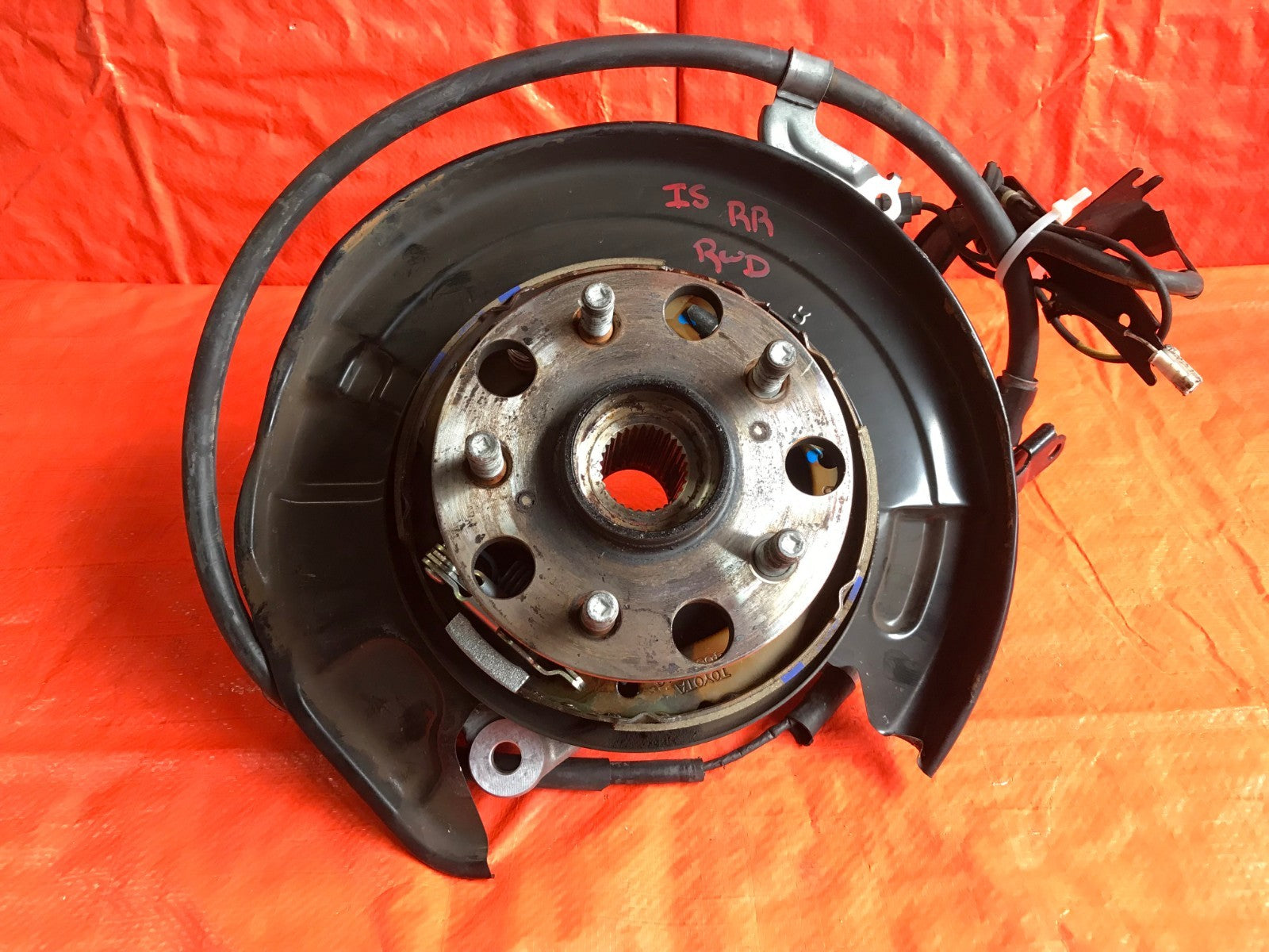 OEM 14 2015 2016 2017 LEXUS IS350 PASSENGER RIGHT SPINDLE KNUCKLE HUB ARM RWD0