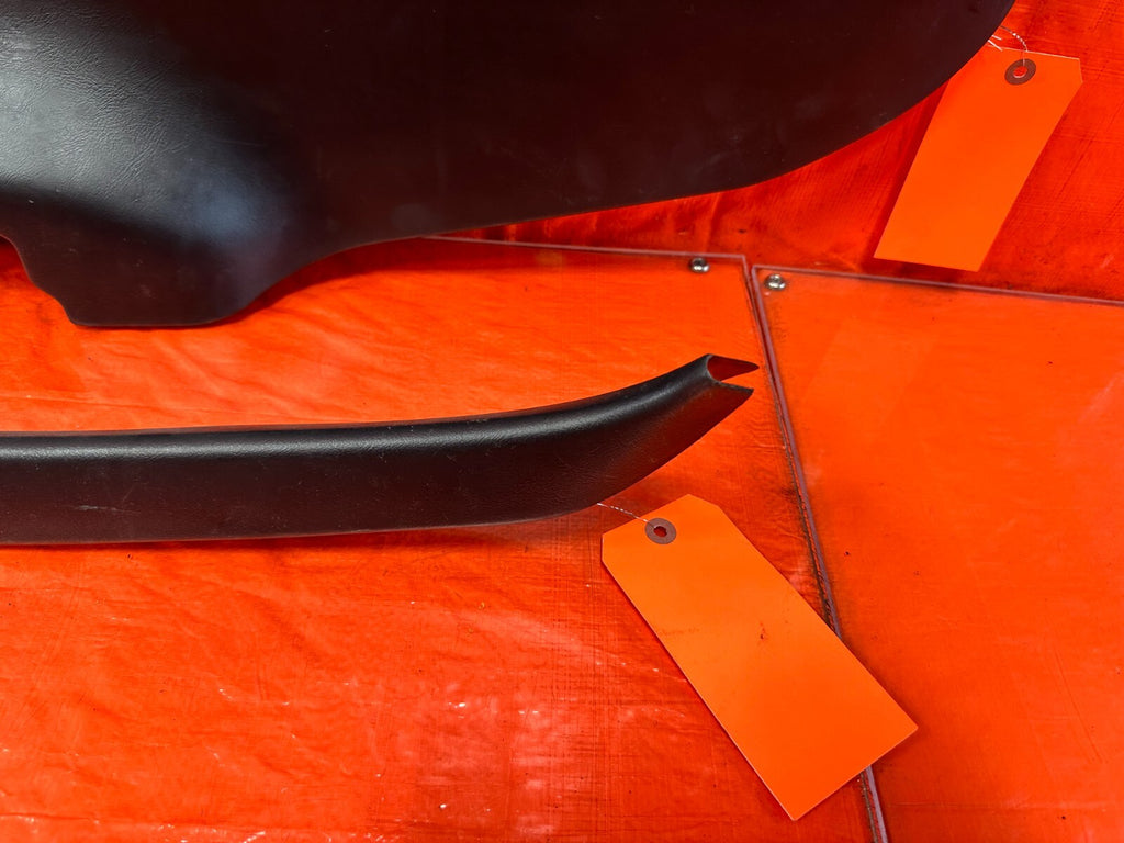 94 01 ACURA INTEGRA   2D   REAR TAIL GATE TAILGATE LINING TRIM PLASTIC OEM #2813