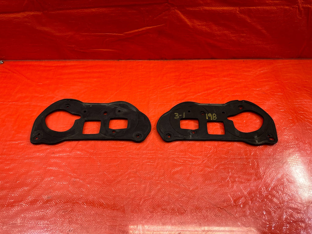 00 01 HONDA S2000   AP1   LEFT AND RIGHT TAIL LIGHT GASKETS SEALERS   OEM #1980