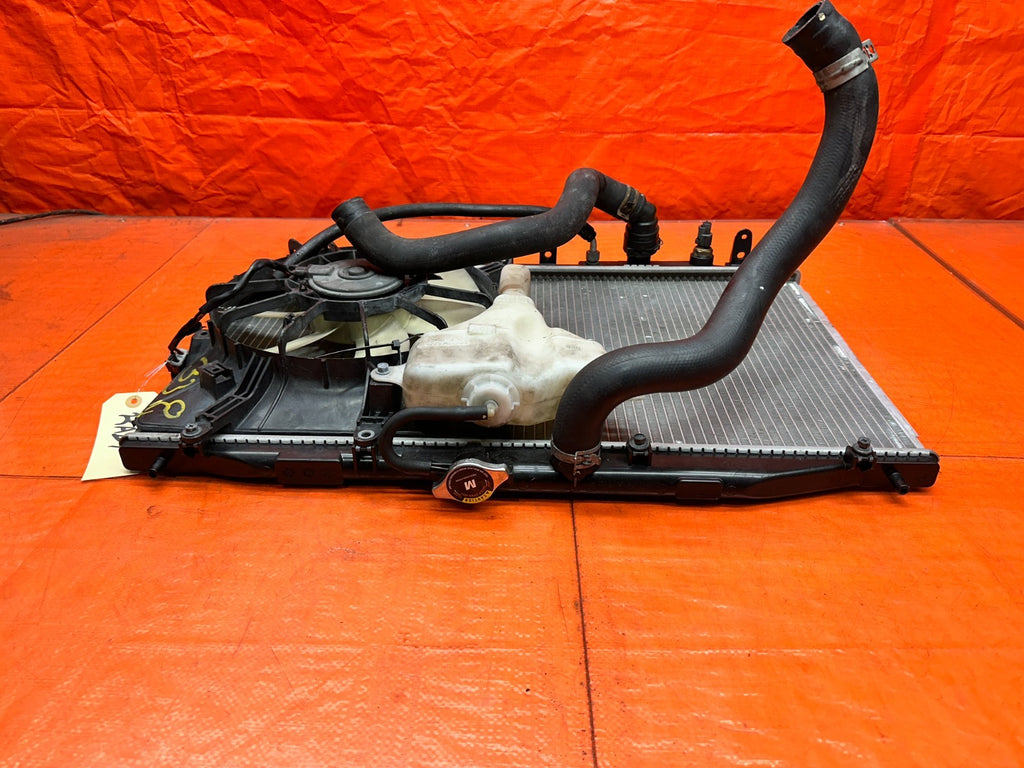 1992-1996 HONDA PRELUDE RADIATOR WITH CONDENSER FAN ASSEMBLY OEM #3387