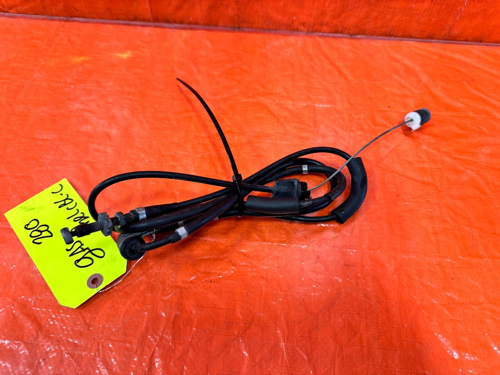02 06 ACURA RSX BASE & TYPE S   GAS FUEL LID RELEASE CABLE   OEM OE #2803