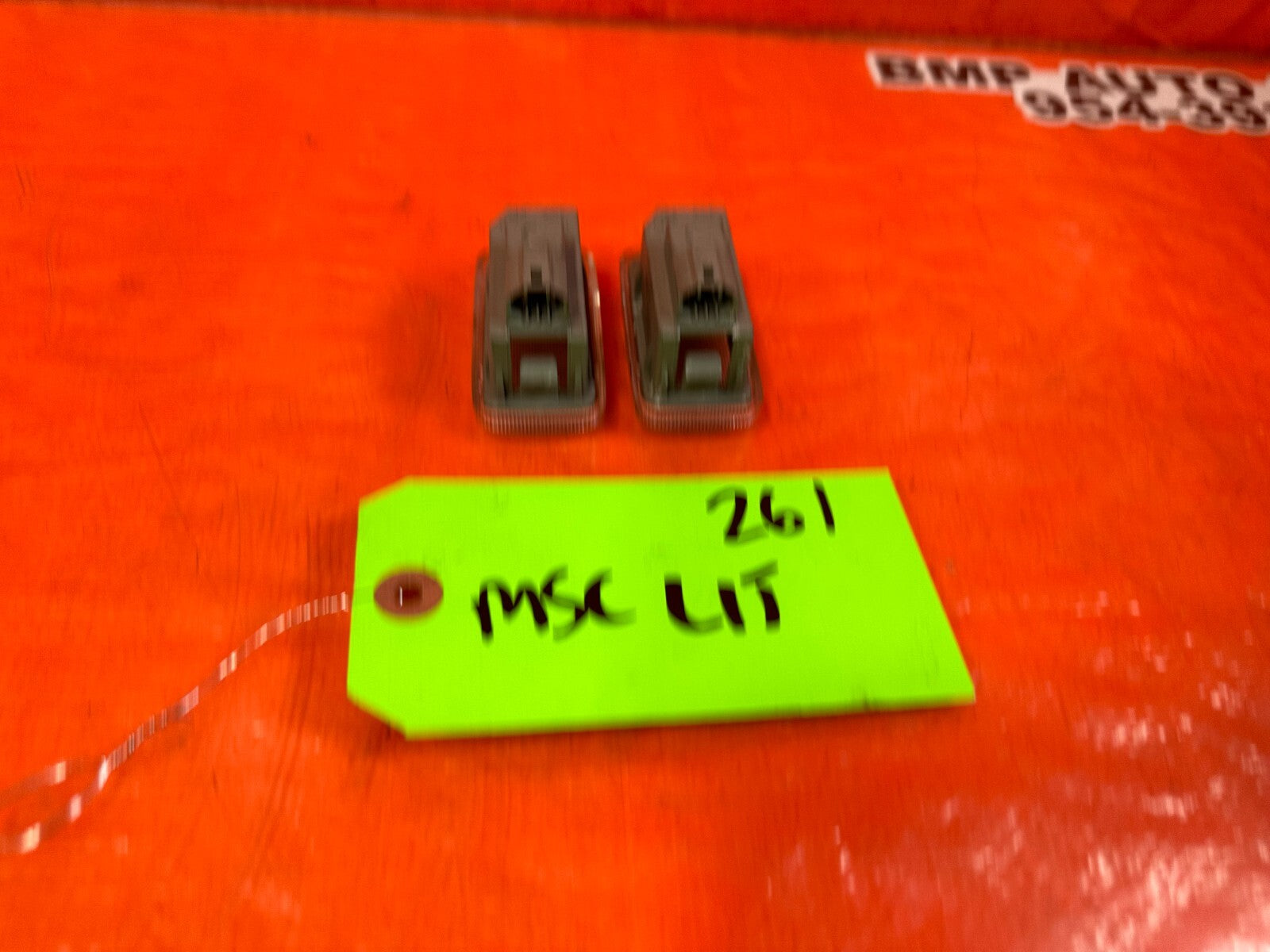 02 10 LEXUS SC430   REAR INTERIOR TRUNK LIGHT LAMP   LIGHTS LAMPS   OEM #6129