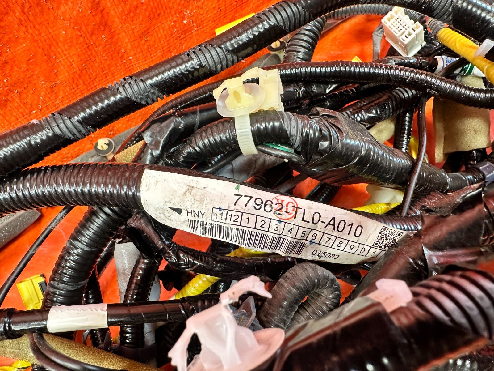 11 14 ACURA TSX   DRIVER LEFT SIDE   INTERIOR FLOOR WIRE HARNESS   32160 TL0 A122