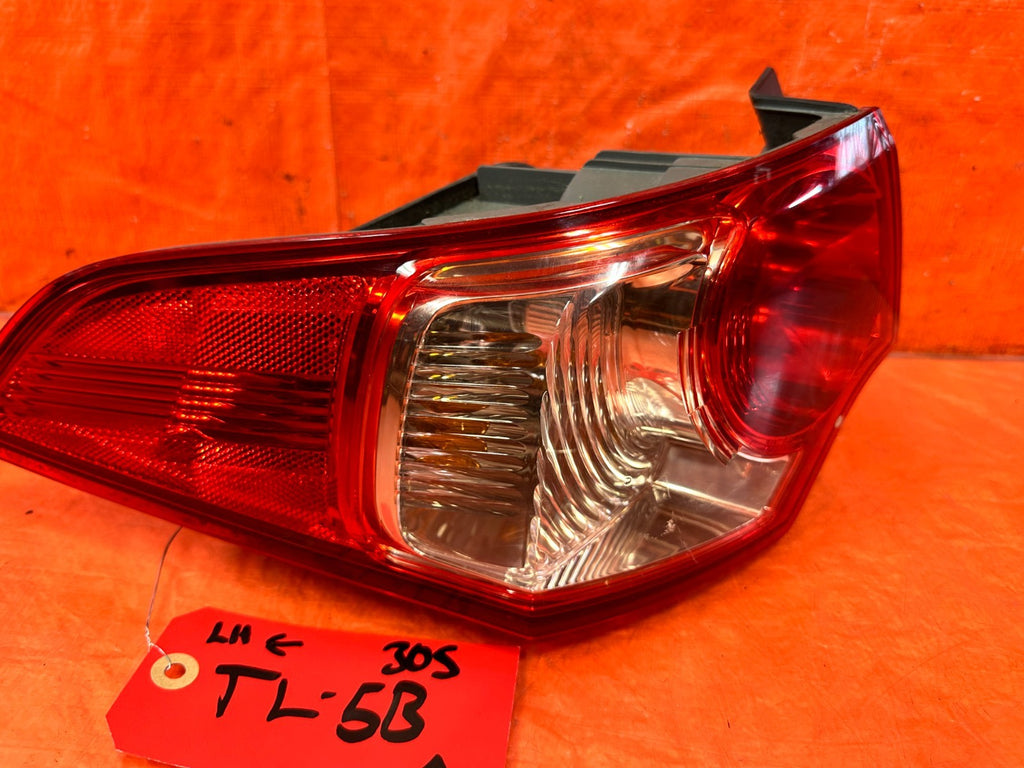 11 14 ACURA TSX   DRIVER LEFT TAIL LIGHT TAIL LAMP   OEM FACTORY #3052
