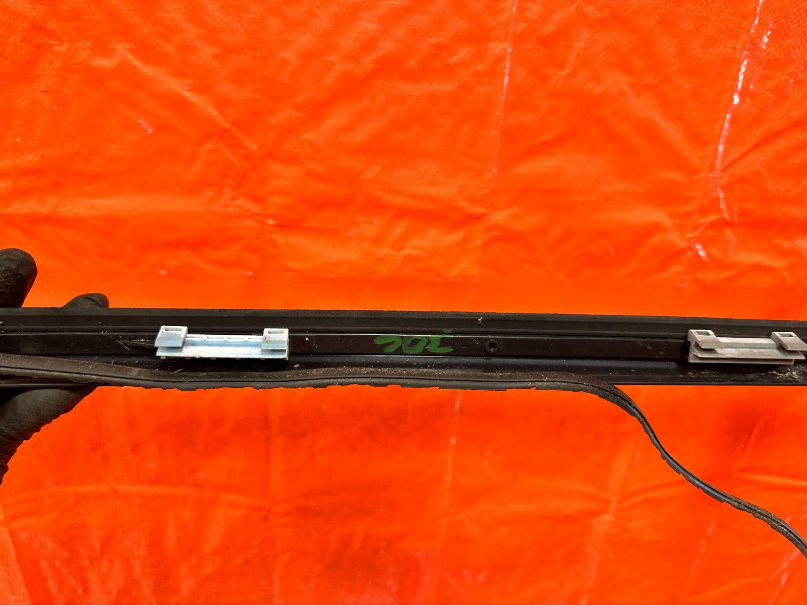 02 05 HONDA CIVIC SI EP3 HATCH DRIVER LEFT WINDSHIELD TRIM PLASTIC OEM 3066
