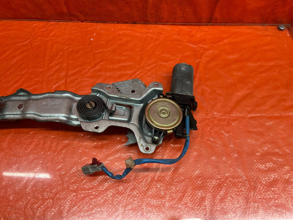 94 01 INTEGRA SEDAN   DRIVER LEFT REAR   WINDOW REGULATOR W/ MOTOR   OEM #2291