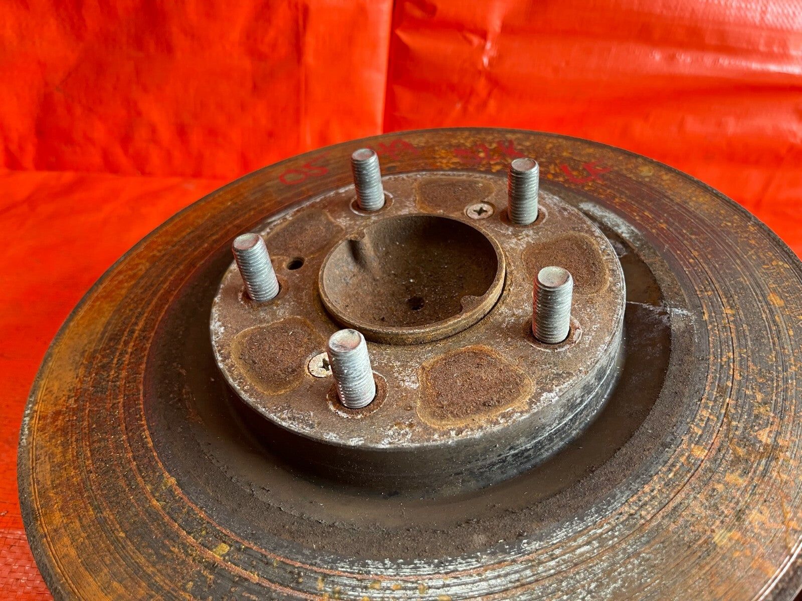 00 09 HONDA S2000 AP1 AP2   DRIVER LEFT FRONT SPINDLE KNUCKLE HUB OEM FACTORY   5