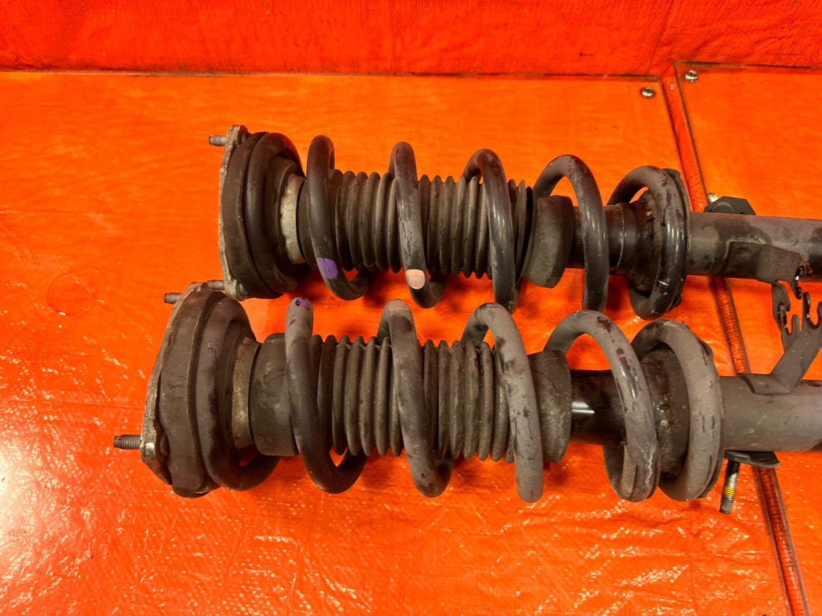 09 13 INFINITI G37 COUPE RWD ONLY FRONT SHOCKS & SPRINGS LEFT AND RIGHT OEM #3208