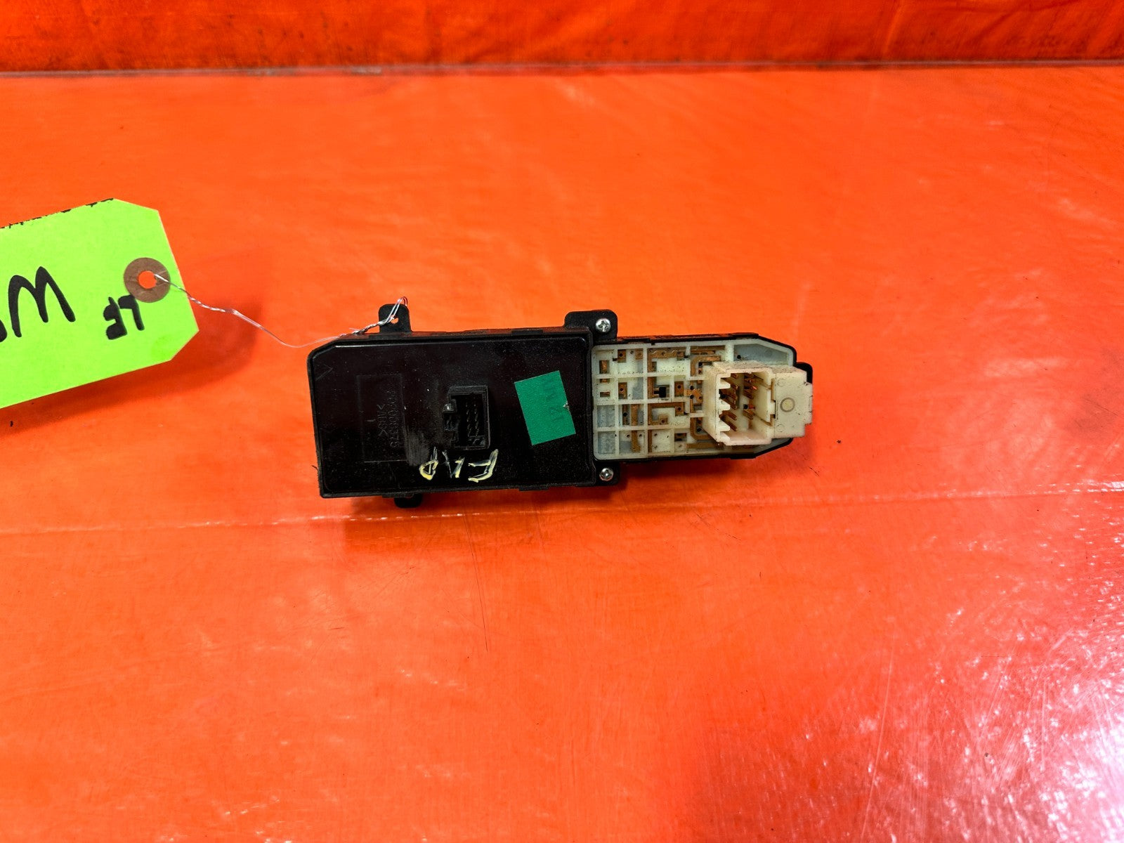 10 16 HYUNDAI GENESIS COUPE   MASTER WINDOW SWITCH   DRIVER LEFT SIDE   OEM #2993