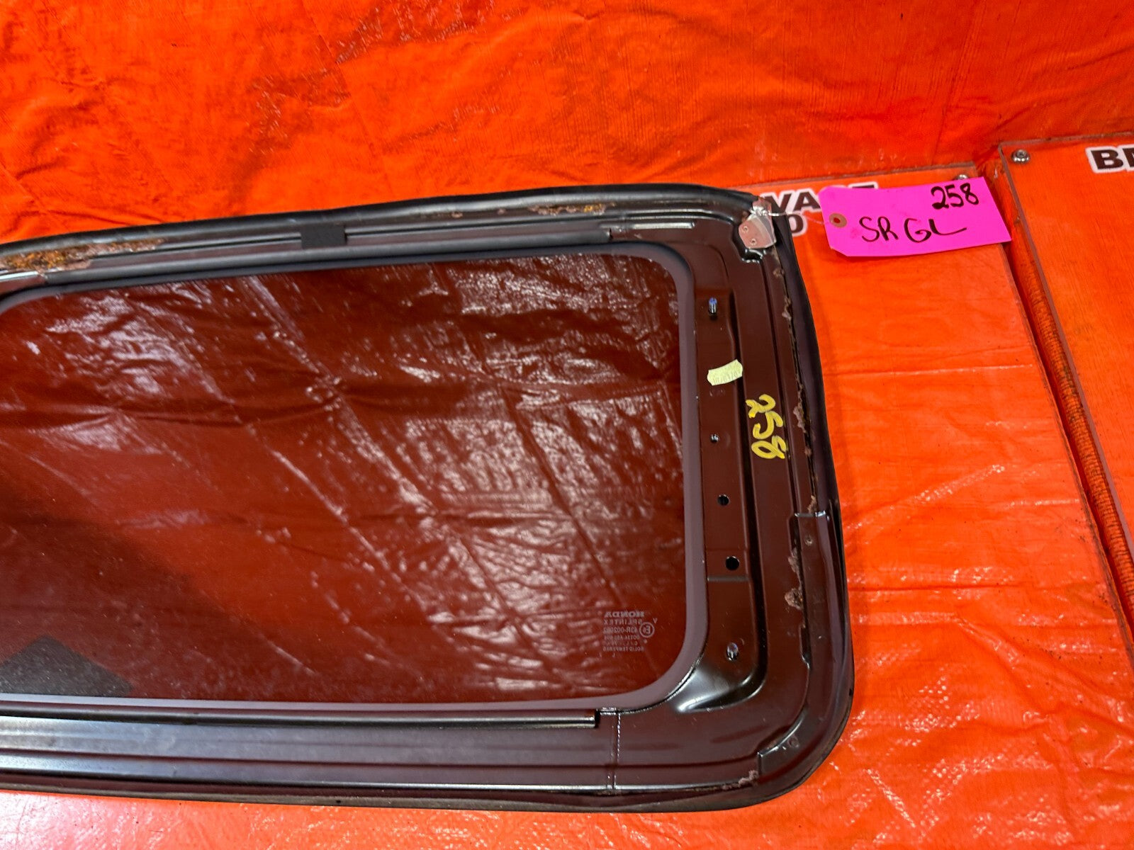 02 05 HONDA CIVIC SI EP3 HATCHBACK   SUNROOF MOONROOF SLIDING ROOF GLASS OEM 2589