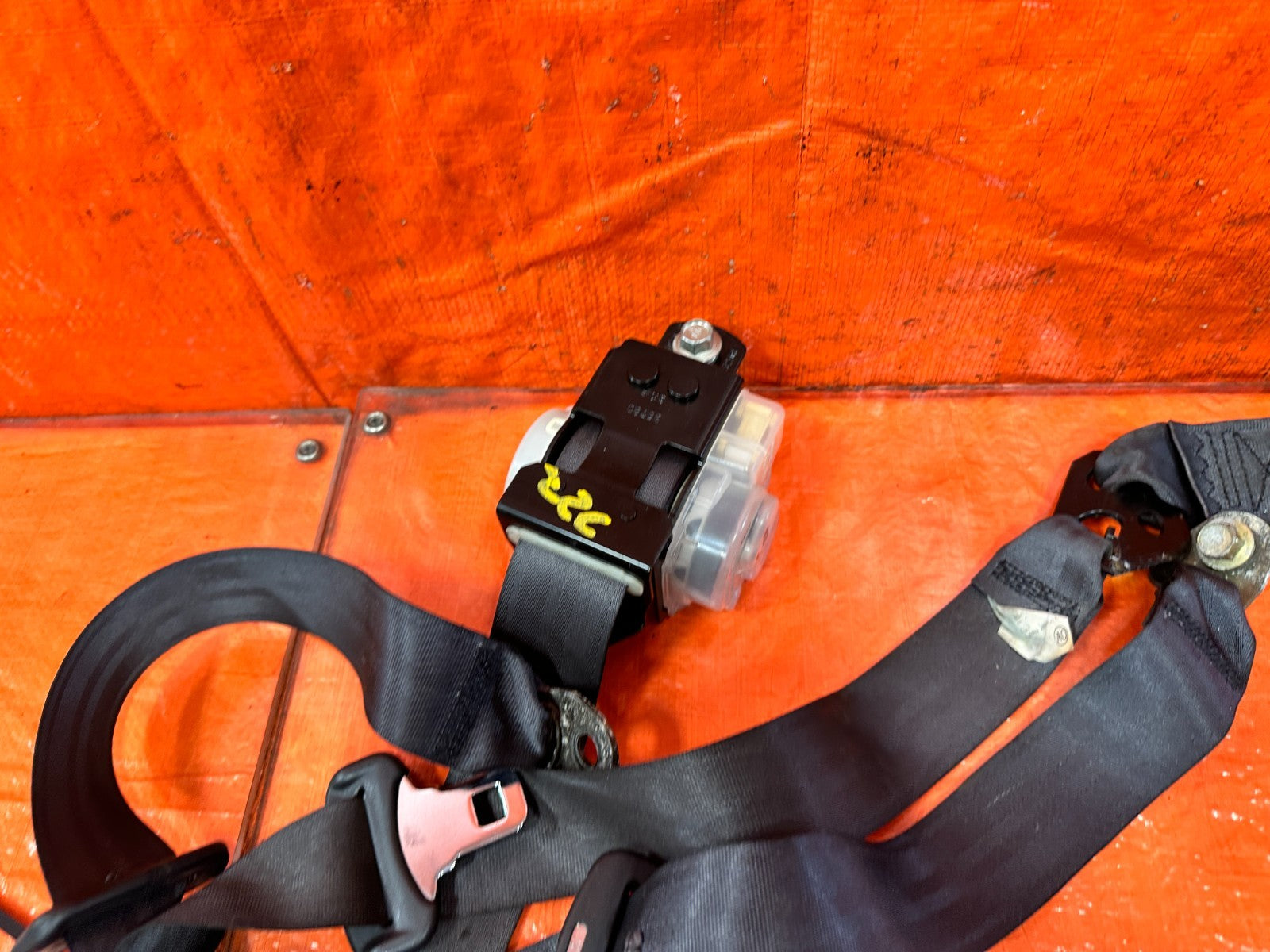 04 08 ACURA TSX   REAR SEAT BELT SET   LEFT & RIGHT SEAT BELTS   BLACK OEM #3226