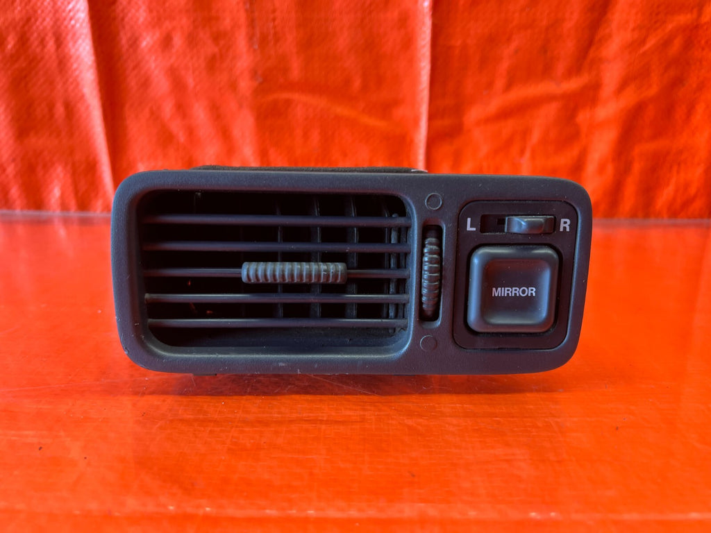 99 01 HONDA CR V CRV DRIVER LEFT AC AIR CONDITIONING VENT W/ MIRROR SWITCH #1210