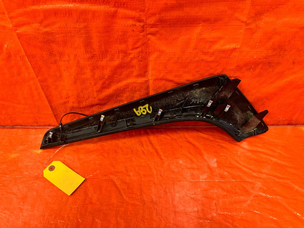 17 20 INFINITI Q60   PASSENGER RIGHT BLACK LEATHER SHIFTER CONSOLE TRIM OEM 2897