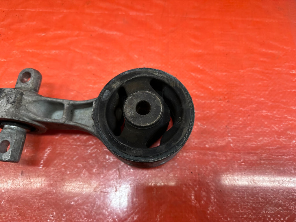 06 11 HONDA CIVIC SI 2.0L K20Z3 / PASSENGER RIGHT / ENGINE MOTOR MOUNT   OEM 2231
